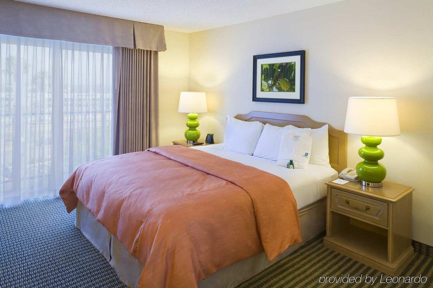 Embassy Suites By Hilton Anaheim North Δωμάτιο φωτογραφία